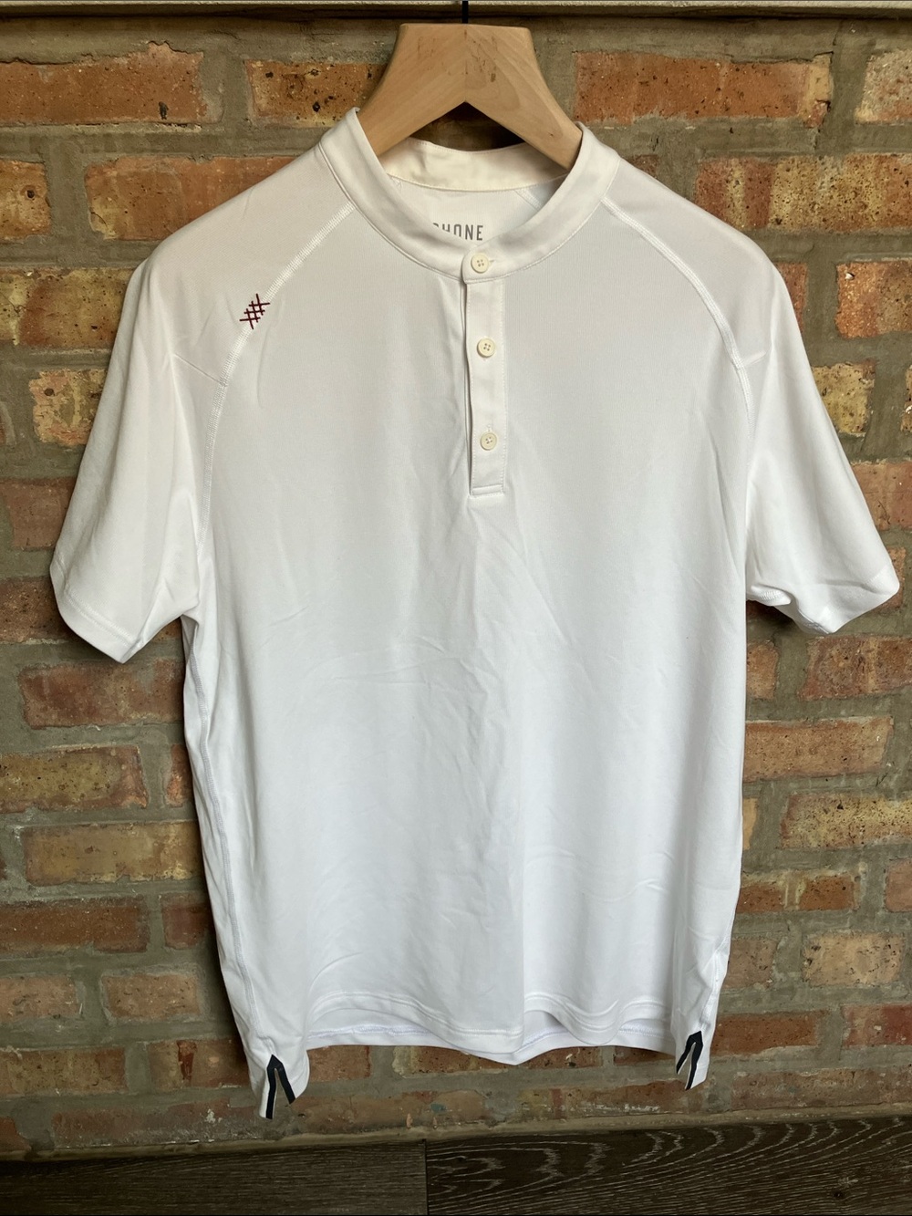 Rhone Delta Pique Band Collar Henley.